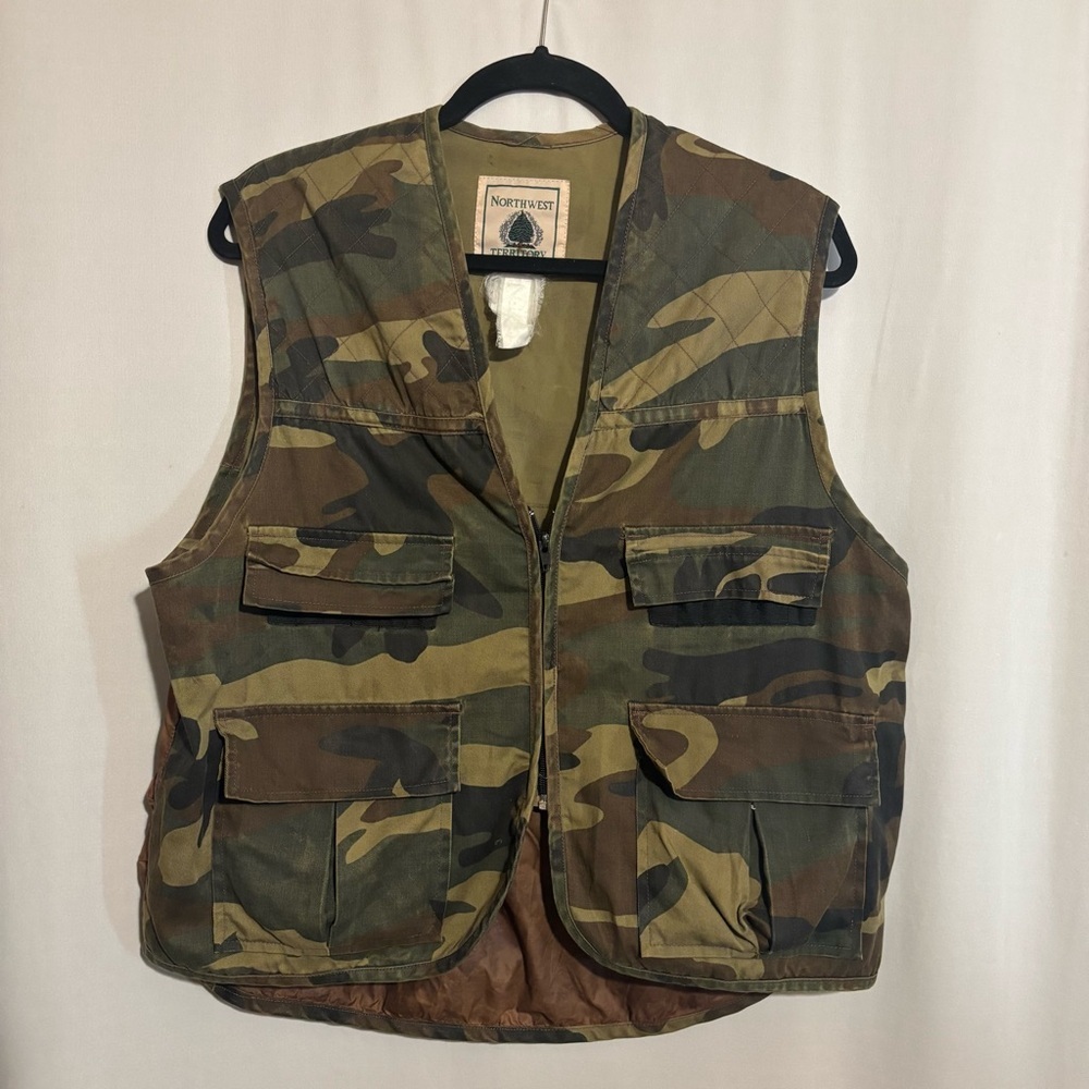Northwest Territory Camouflage Hunting Vest with multiple utility pockets